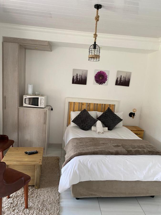 Lodge At Nyala Welkom Bagian luar foto